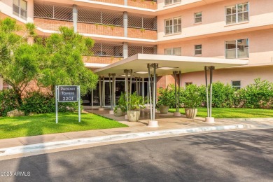 Phoenix Towers, the most iconic building in Central Phoenix