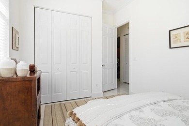 Beautifully renovated two-story residence in the gated CitySide - photo 33