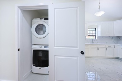 Welcome to this fully renovated 2-Family Condo Townhouse located - photo 37