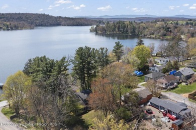 PRICE IMPROVEMENT! WOWZA!!! THIS IS AN AMAZING NEW PRICE AND - photo 3