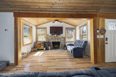 PRICE IMPROVEMENT! WOWZA!!! THIS IS AN AMAZING NEW PRICE AND - photo 7