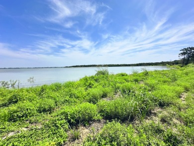 1.13 Acre Waterfront Lot in NEW Subdivision on RC Lake! - photo 23