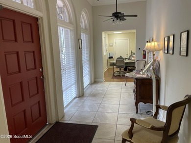This approximately 2,950 SF commercial office is one block off - photo 5