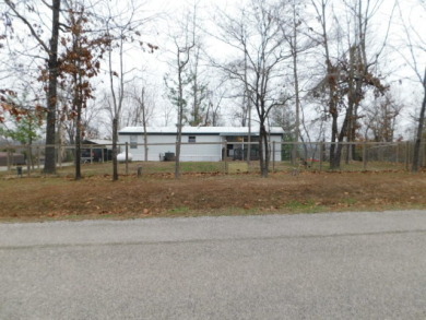 Norfork Lake Home For Sale in Elizabeth Arkansas