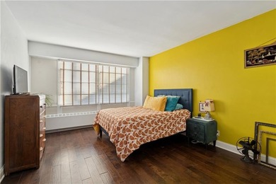 Spacious top floor (Penthouse) condo in the iconic Mid-Century