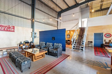 This fee simple Waimea commercial property offers two fully - photo 14
