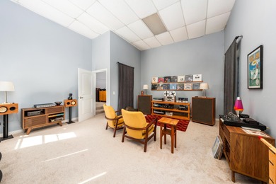 This fee simple Waimea commercial property offers two fully - photo 16