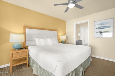 Perched on the top floor with sweeping panoramic ocean views - photo 9