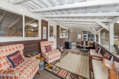 Lake Home For Sale in Nordman, Idaho