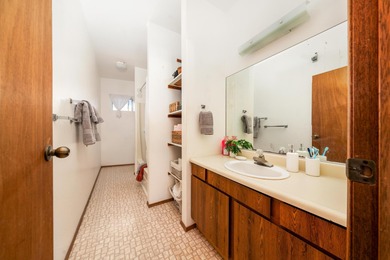 This fee simple Waimea commercial property offers two fully - photo 25