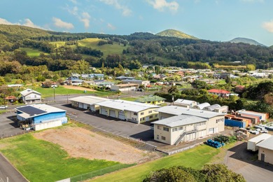 This fee simple Waimea commercial property offers two fully - photo 29