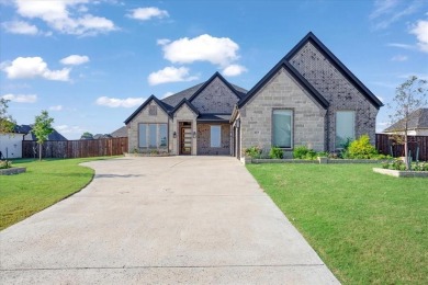 Lake Texoma Home For Sale in Pottsboro Texas