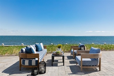 Recently expanded and renovated with a fresh, modern coastal - photo 8