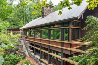 Situated amidst breathtaking granite landscapes and spanning 44 - photo 8