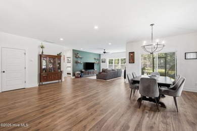 Discover the Oriental Plan, a thoughtfully designed builder's - photo 17