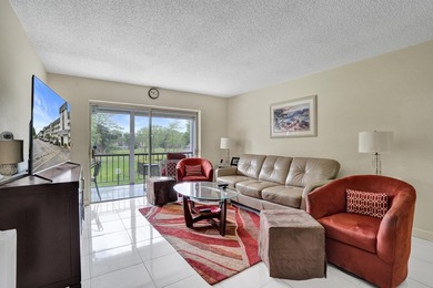 Updated 2 bedroom, 2 bathroom condo. Features an open floor plan - photo 17