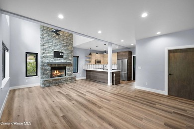 Nestled on the picturesque Priest Lake Golf Club, this brand new - photo 18