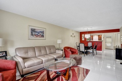 Updated 2 bedroom, 2 bathroom condo. Features an open floor plan - photo 18