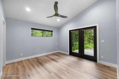 Nestled on the picturesque Priest Lake Golf Club, this brand new - photo 19
