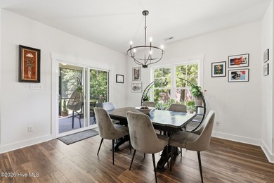Discover the Oriental Plan, a thoughtfully designed builder's - photo 19
