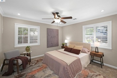Charming updated 2-bedroom, 1-bath single-family home located in - photo 22