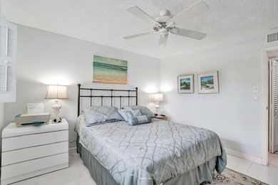 Updated 2 bedroom, 2 bathroom condo. Features an open floor plan - photo 22