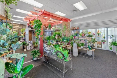 Well-established and highly respected florist and gift shop with