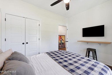 Discover the Oriental Plan, a thoughtfully designed builder's - photo 30