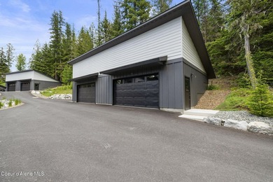 Nestled on the picturesque Priest Lake Golf Club, this brand new - photo 36