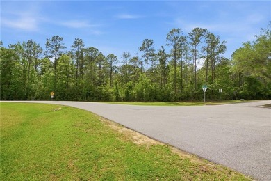 Located in the sought-after Martyn Woods community, this 5 - photo 6