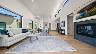 Experience effortless luxury in this exceptional townhome - photo 4