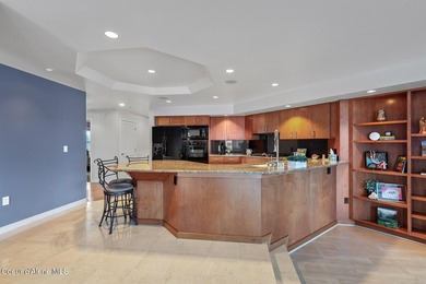 Experience premier downtown lakeview living in this 10th-floor - photo 6