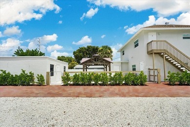 Discover this exceptional 5-unit apartment property, a rare - photo 11