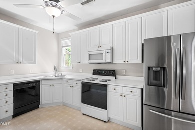 Welcome to this well maintained 3-bedroom, 2.5-bath townhome in - photo 12