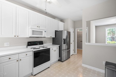Welcome to this well maintained 3-bedroom, 2.5-bath townhome in - photo 13