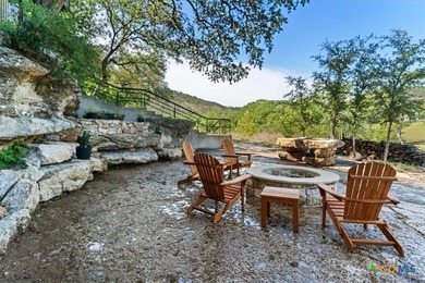 Prepare yourself for exceptional living on the Blanco River in - photo 20