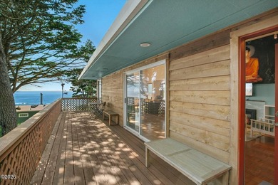 Perched above the Pacific Ocean just moments from Newport's - photo 6