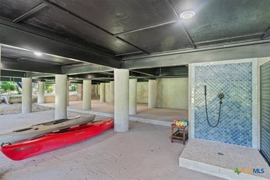 Prepare yourself for exceptional living on the Blanco River in - photo 27