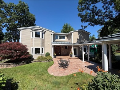 Perfectly positioned along Canandaigua Lake, this exceptional - photo 28