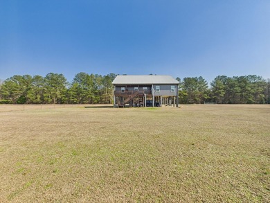 River Life Starts Here! Built in 2021 and situated on - photo 32