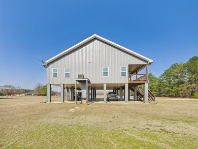River Life Starts Here! Built in 2021 and situated on - photo 33