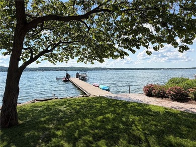 Perfectly positioned along Canandaigua Lake, this exceptional - photo 34