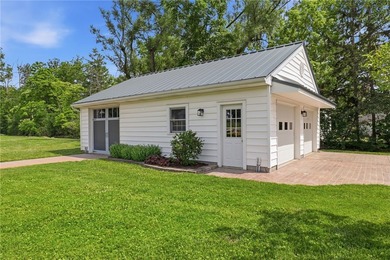 Perfectly positioned along Canandaigua Lake, this exceptional - photo 41