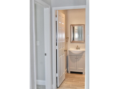 Discover this exceptional 5-unit apartment property, a rare - photo 44