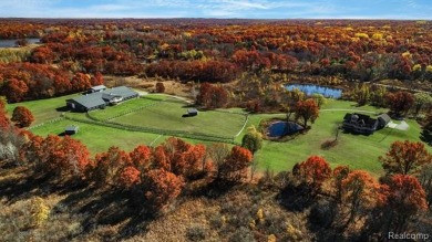 Big Lake - Oakland County Home For Sale in Davisburg Michigan