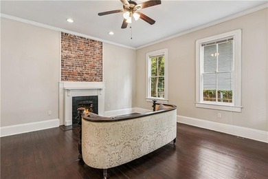 520 Ellis Street offers timeless historic character that has - photo 5