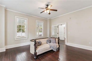520 Ellis Street offers timeless historic character that has - photo 6