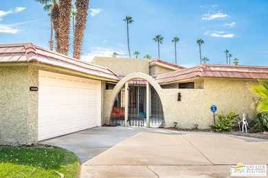 Resort Style Living at Cathedral Canyon Country Club! This light - photo 38