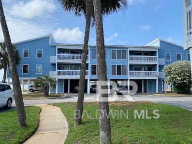 (private lake, pond, coastal) Condo For Sale in Gulf Shores Alabama