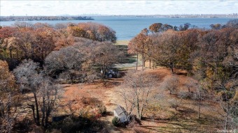 Lake Acreage Off Market in Sands Point, New York